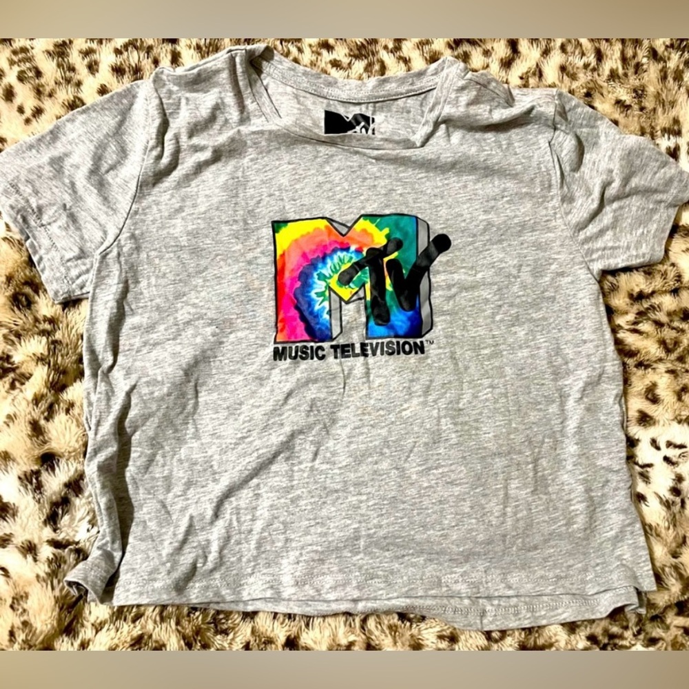 MTV Cropped tee